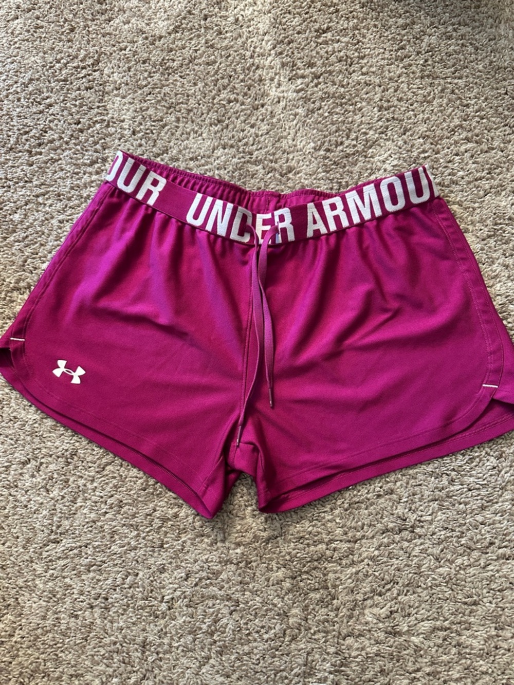 Under Armour running shorts size s